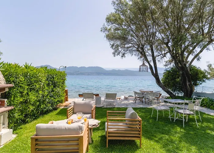 Hotel Agnadi Episkopos