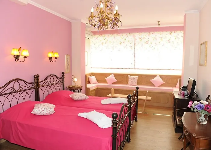 Agnadi Hotel 3*